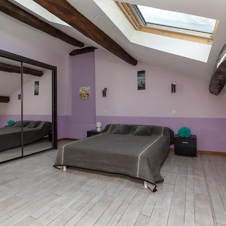 L Ostal Luminosa Avec Piscine